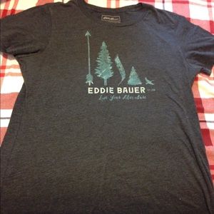 Eddie Bauer Women's T-Shirt. Size XL